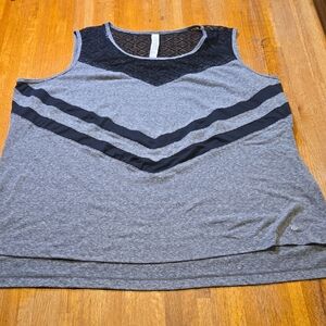 Bally Total Fitness‎ Women 3XL Gray Black Chevron Lace Sheer Round Neck Tank Top